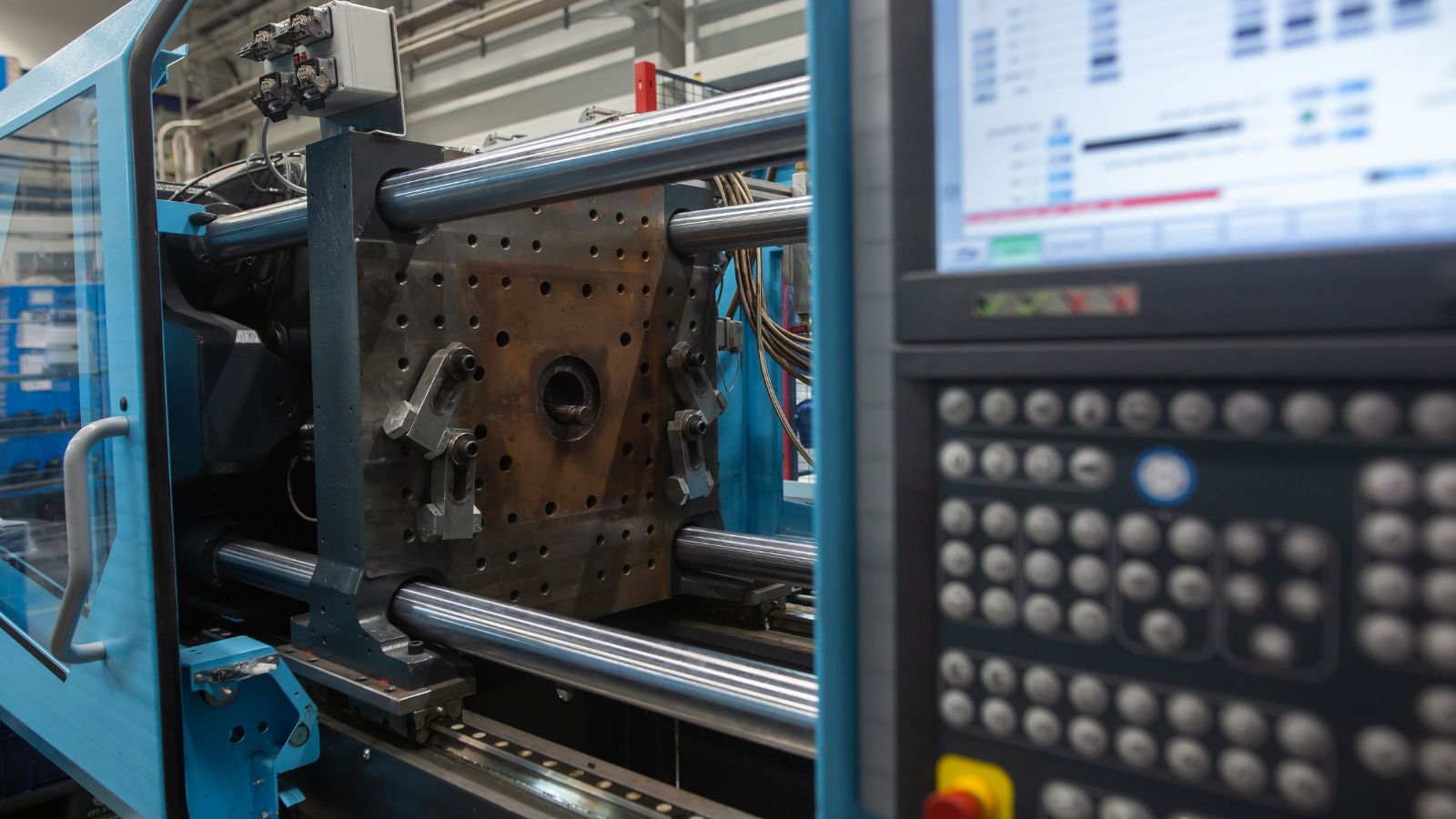 a micro injection molding machine for precision injection molding