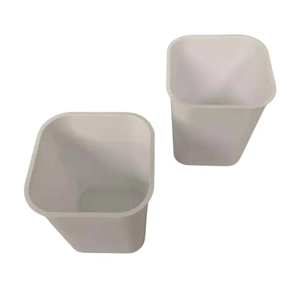 White trash bin containers for waste disposal, featuring a simple, modern design ideal for organizing trash in kitchens, offices, or bathrooms.