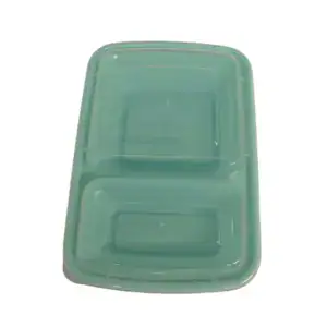 Clear glass food storage container with two compartments, ideal for meal prep and organization. Durable, microwave-safe, and perfect for keeping food fresh.